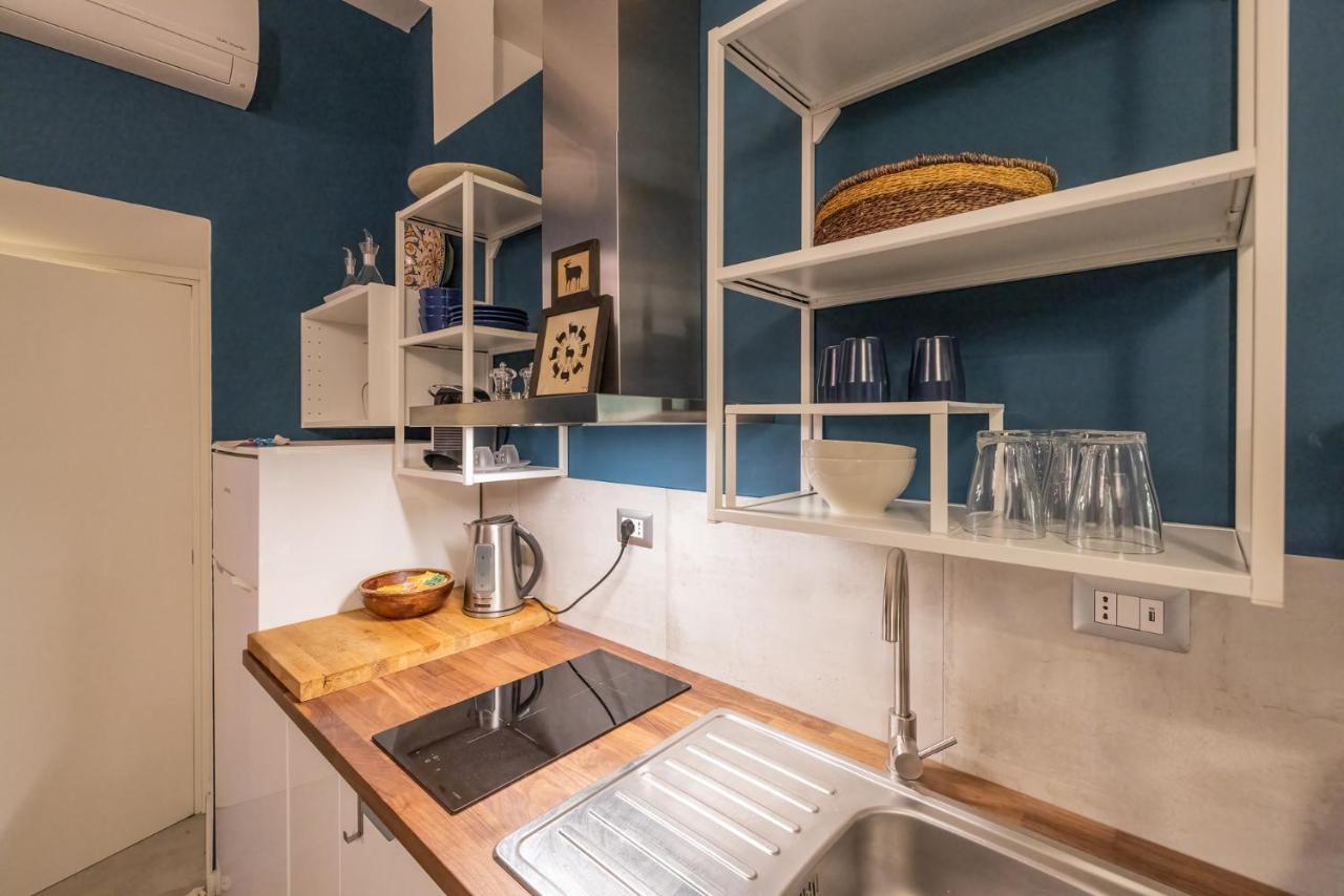 Rione Monti Studio Apt With Private Garden Rom Exteriör bild