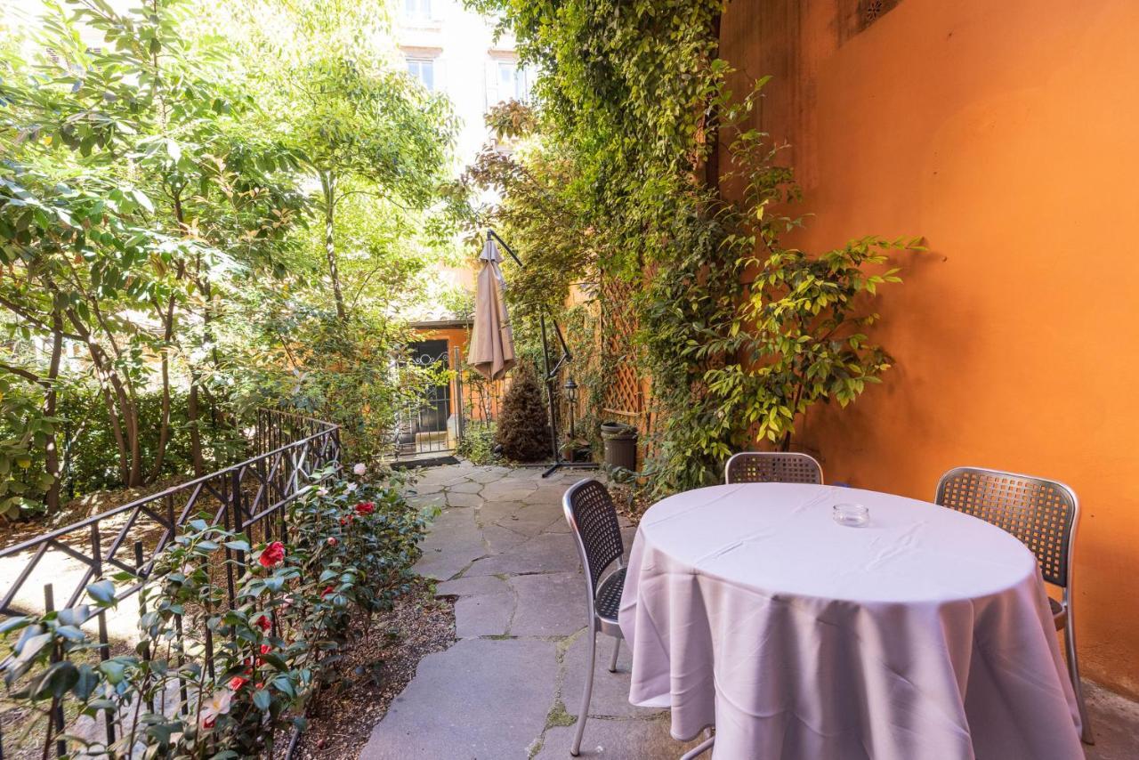 Rione Monti Studio Apt With Private Garden Rom Exteriör bild