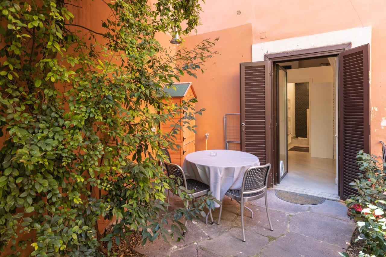 Rione Monti Studio Apt With Private Garden Rom Exteriör bild