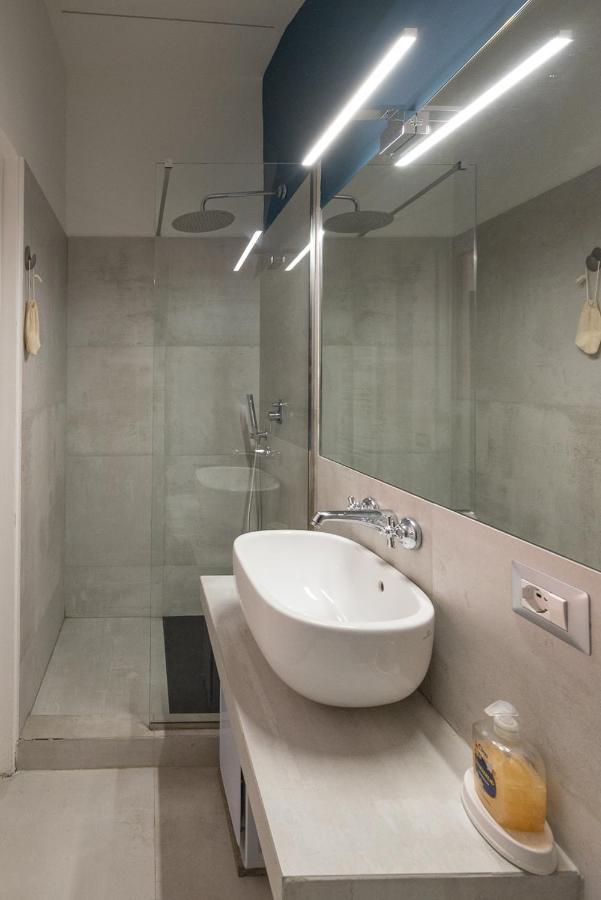 Rione Monti Studio Apt With Private Garden Rom Exteriör bild